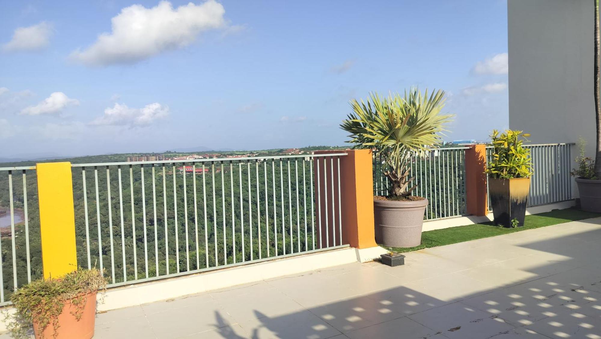 Good Stay 2Bhk Pool Apartment 10 Mins From Dabolim Airport Goa 102 Consua Екстериор снимка