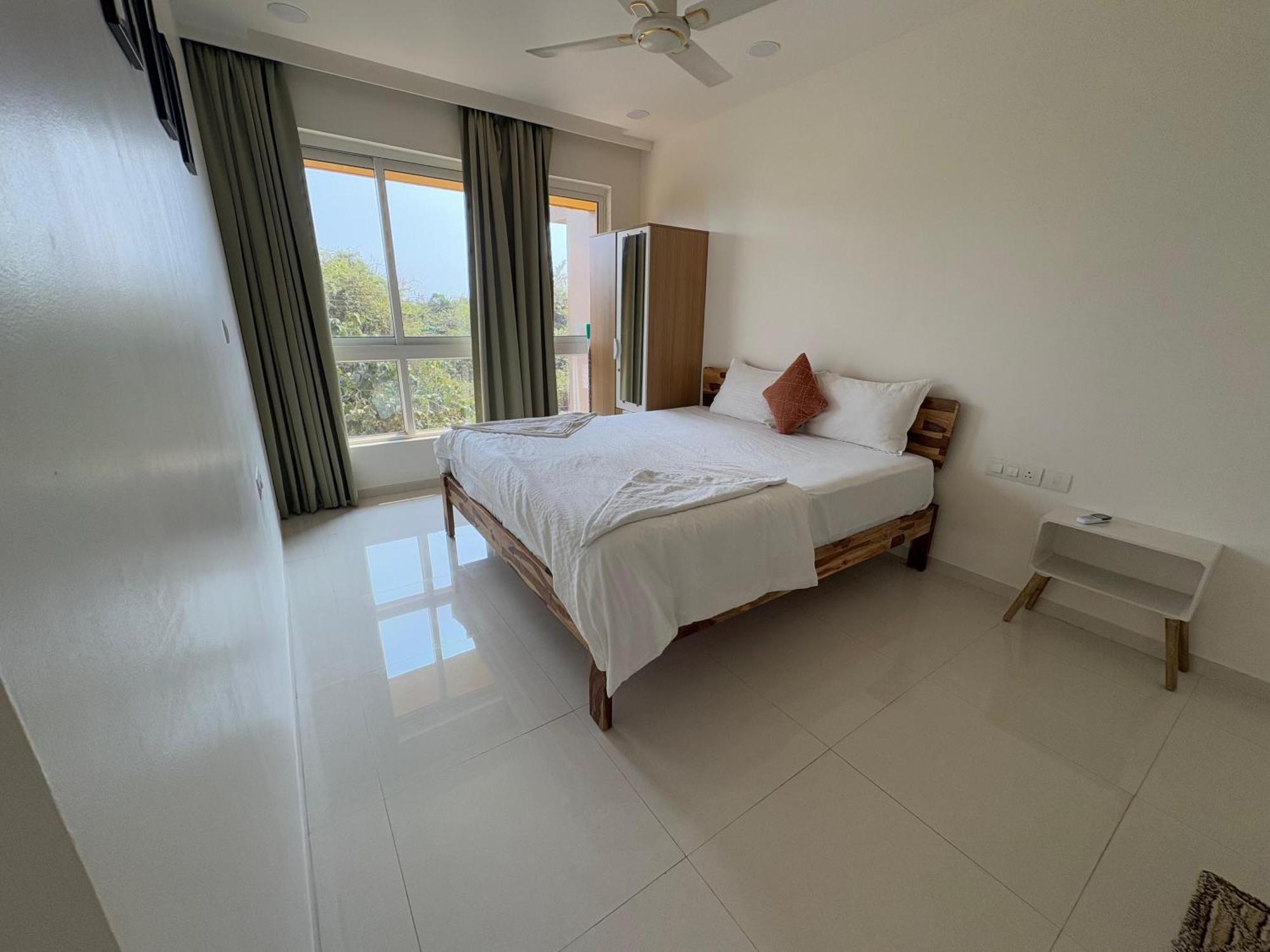 Good Stay 2Bhk Pool Apartment 10 Mins From Dabolim Airport Goa 102 Consua Екстериор снимка